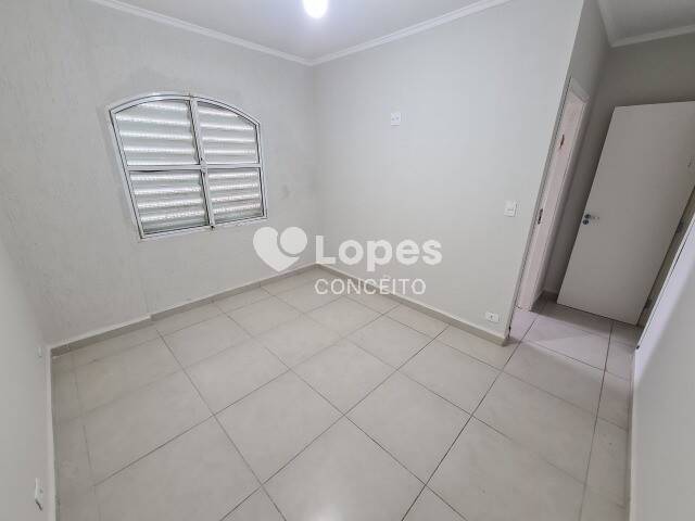 Apartamento à venda com 3 quartos, 87m² - Foto 8