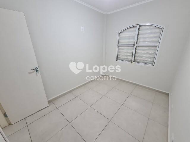 Apartamento à venda com 3 quartos, 87m² - Foto 6