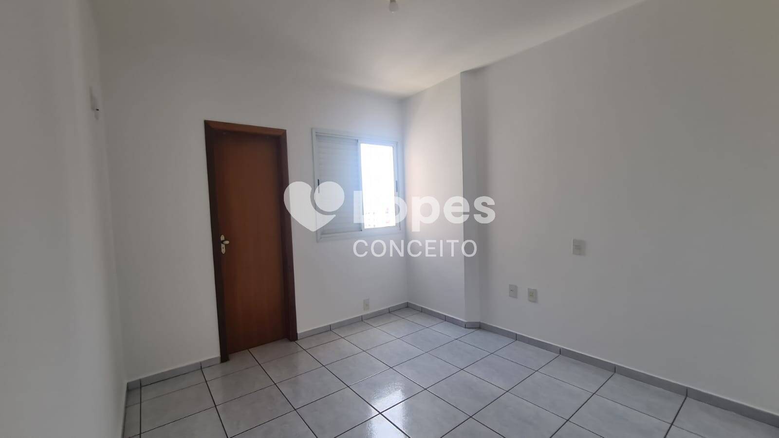 Apartamento à venda com 3 quartos, 80m² - Foto 9