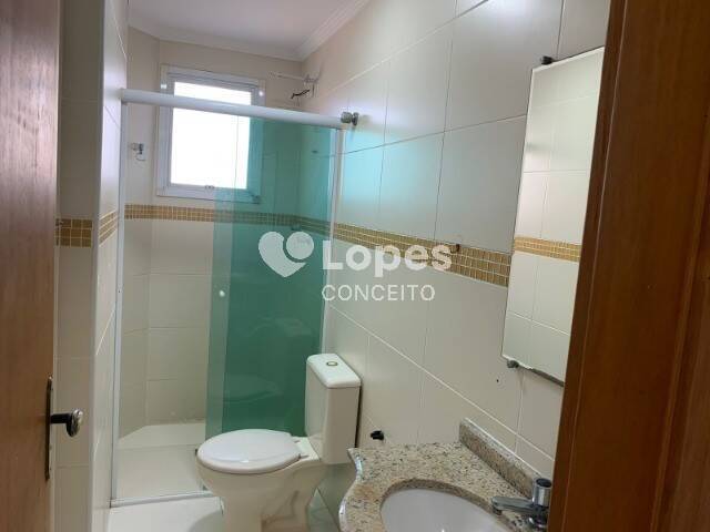 Apartamento à venda com 3 quartos, 95m² - Foto 19