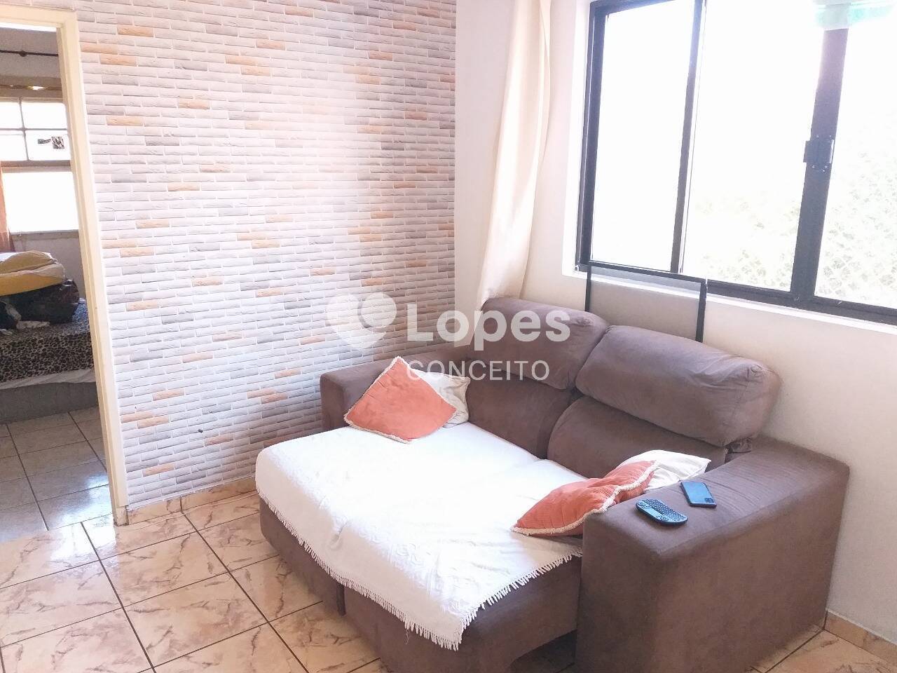 Apartamento à venda com 2 quartos, 70m² - Foto 3