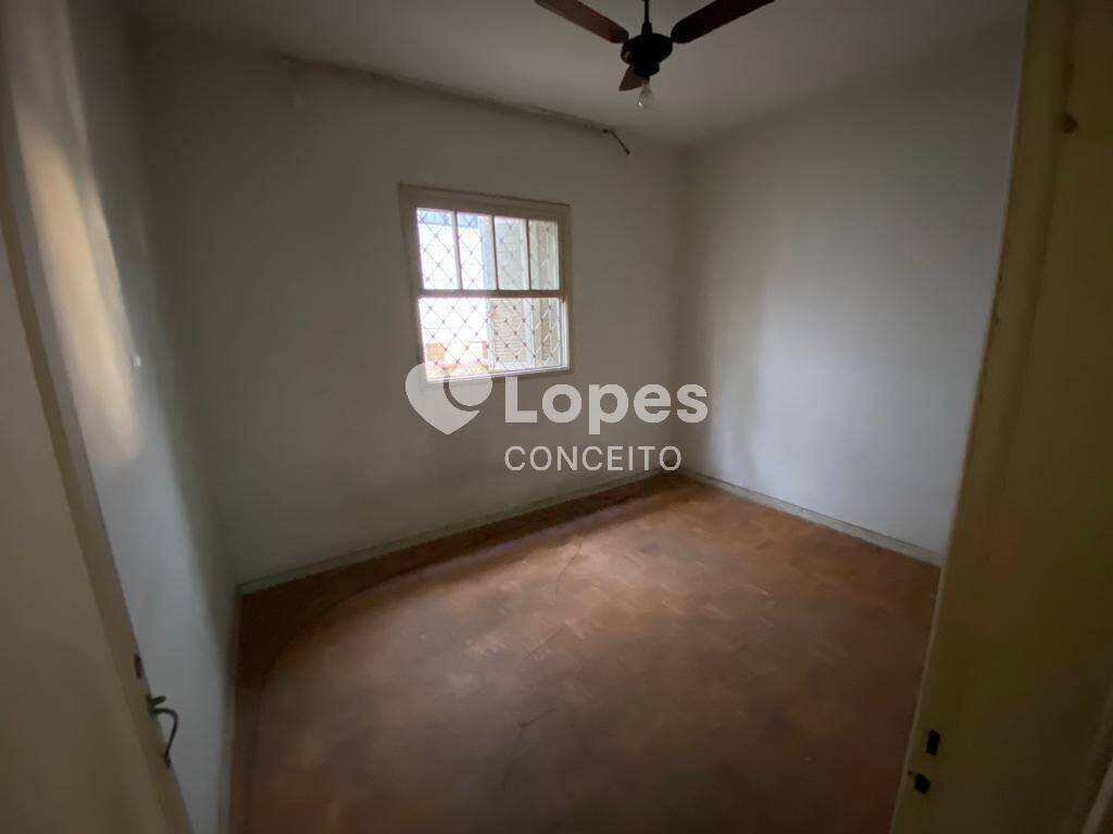 Casa à venda com 5 quartos, 255m² - Foto 34