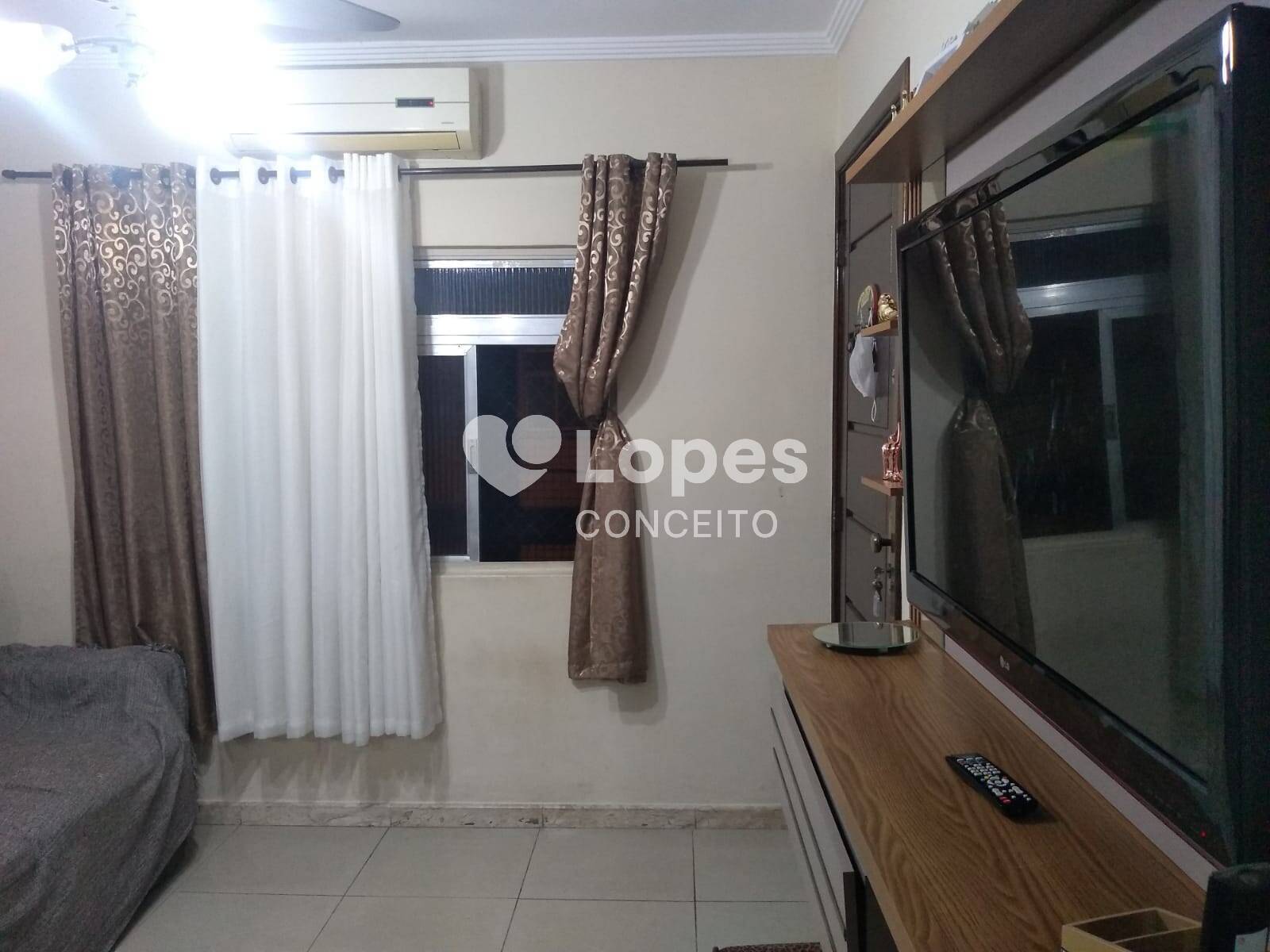 Apartamento à venda com 2 quartos, 45m² - Foto 2