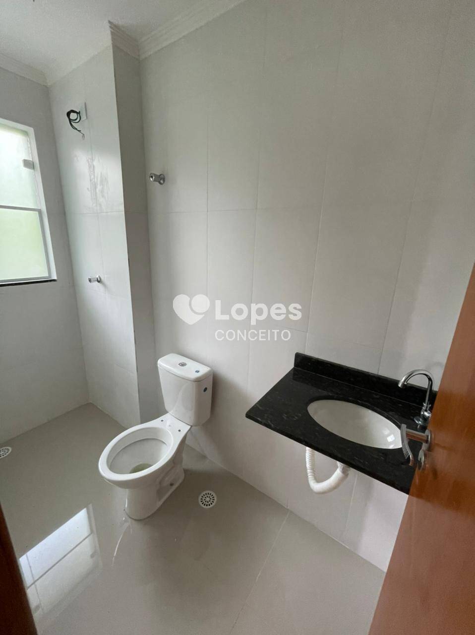 Apartamento à venda com 2 quartos, 36m² - Foto 2