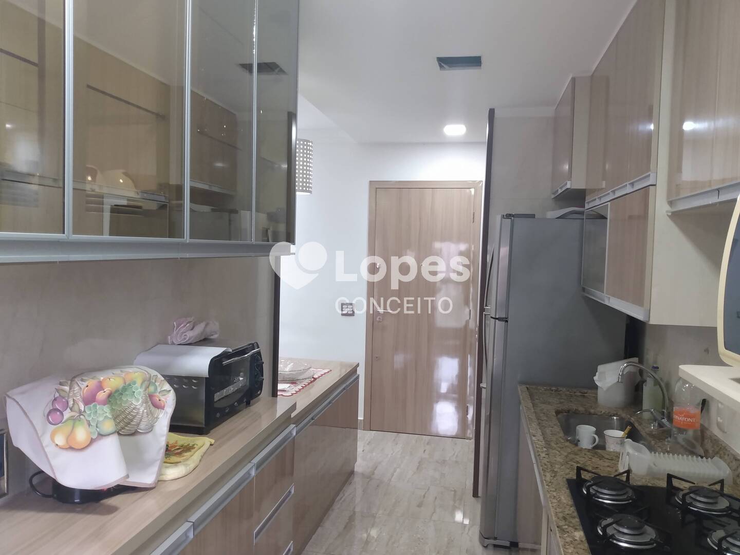 Apartamento à venda com 2 quartos, 80m² - Foto 33