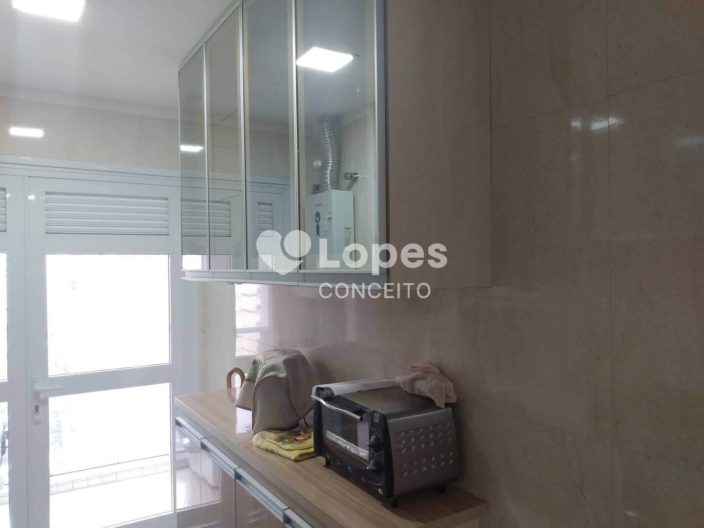 Apartamento à venda com 2 quartos, 80m² - Foto 36