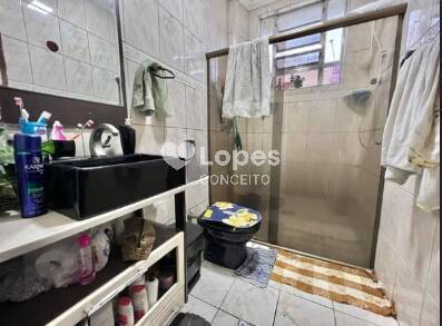 Apartamento à venda com 2 quartos, 70m² - Foto 10