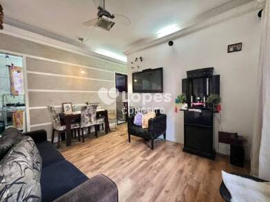 Apartamento à venda com 2 quartos, 70m² - Foto 3