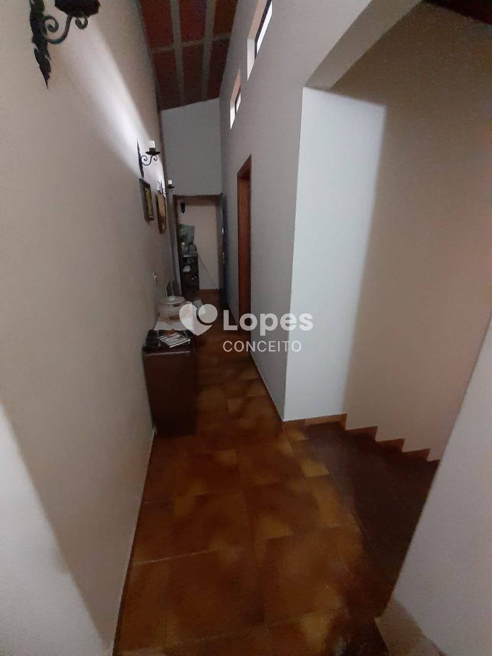 Casa à venda com 5 quartos, 290m² - Foto 8