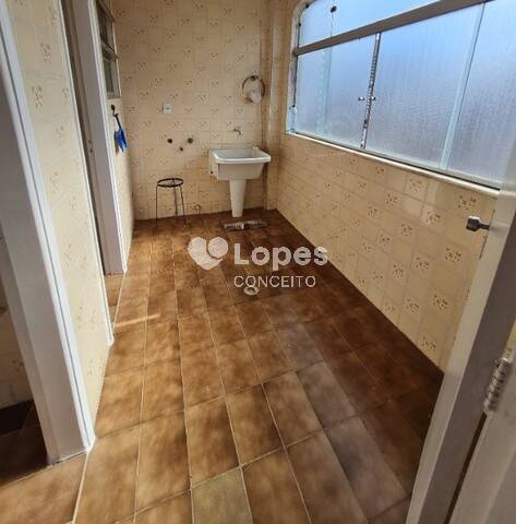 Apartamento à venda com 3 quartos, 153m² - Foto 16