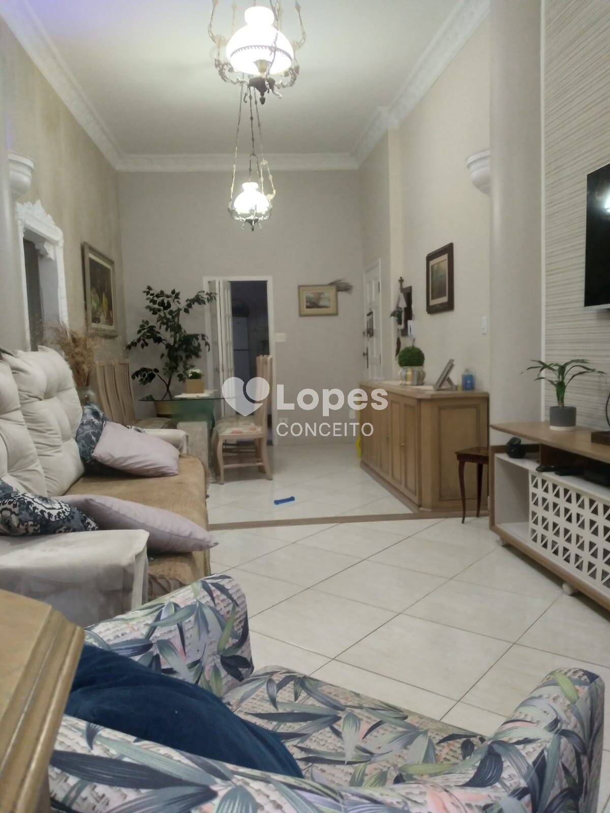 Apartamento à venda com 2 quartos, 82m² - Foto 4