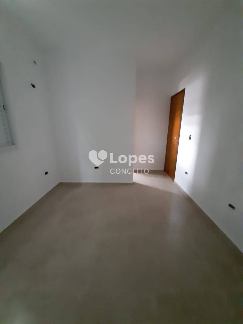 Casa à venda com 2 quartos, 90m² - Foto 3