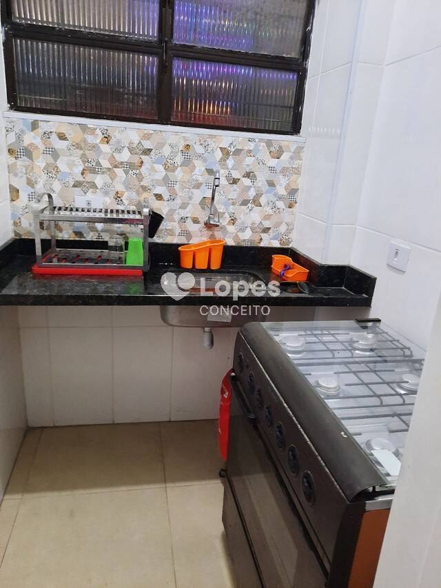 Apartamento à venda com 3 quartos, 100m² - Foto 2