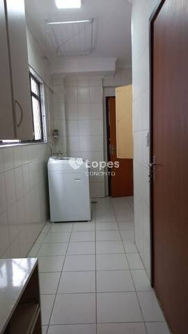 Apartamento à venda com 3 quartos, 110m² - Foto 19