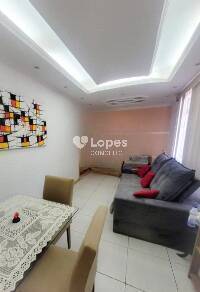 Apartamento à venda com 2 quartos, 62m² - Foto 2