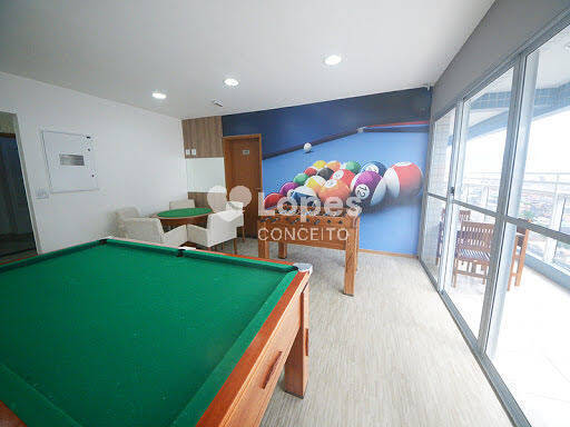 Apartamento à venda com 1 quarto, 56m² - Foto 9