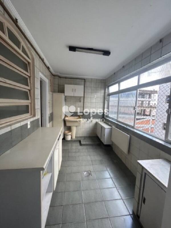 Apartamento à venda com 3 quartos, 131m² - Foto 6