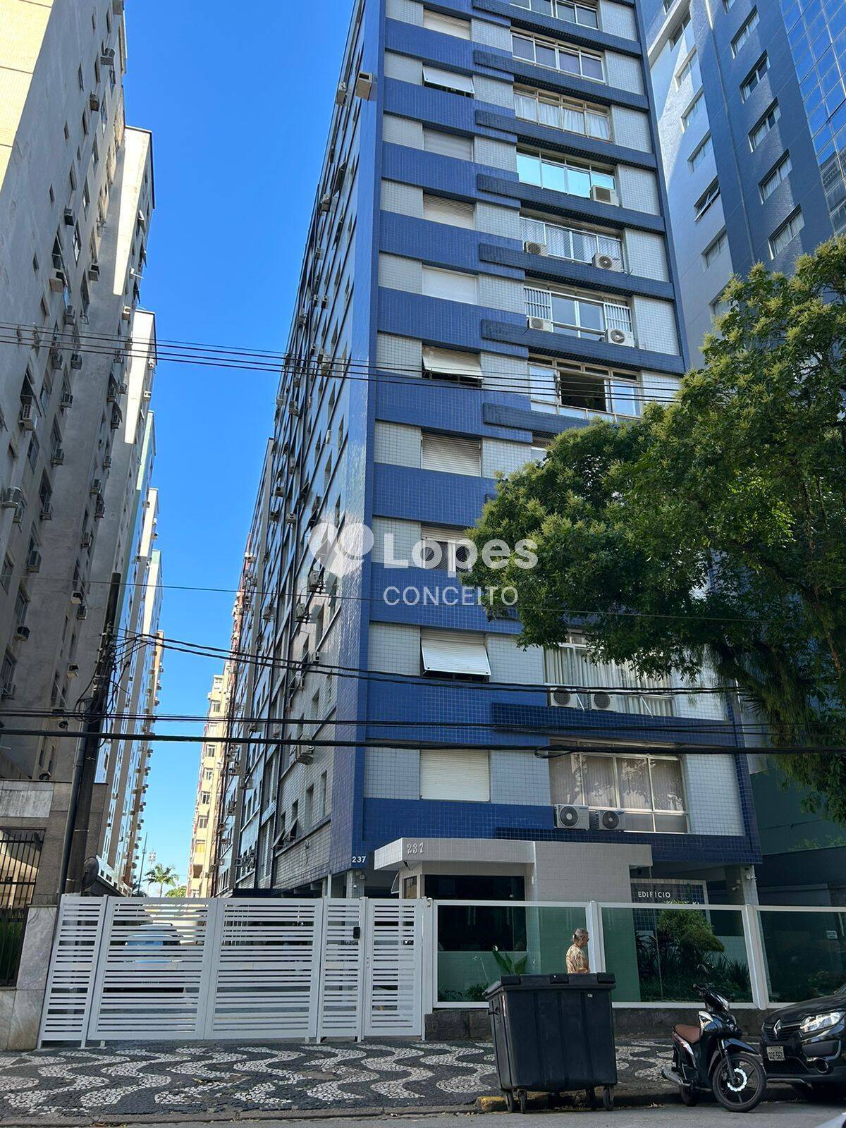 Apartamento à venda com 2 quartos, 110m² - Foto 1