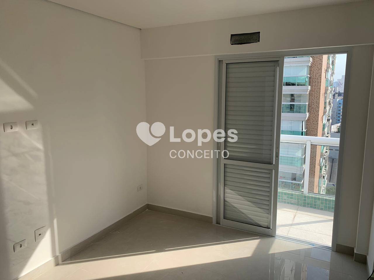 Apartamento para alugar com 3 quartos, 127m² - Foto 11