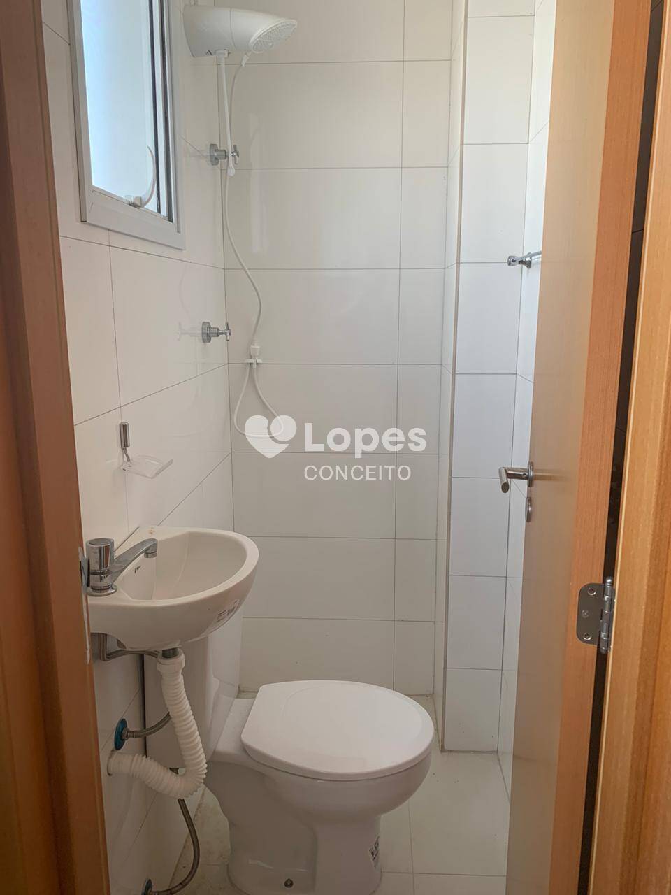 Apartamento para alugar com 3 quartos, 127m² - Foto 16