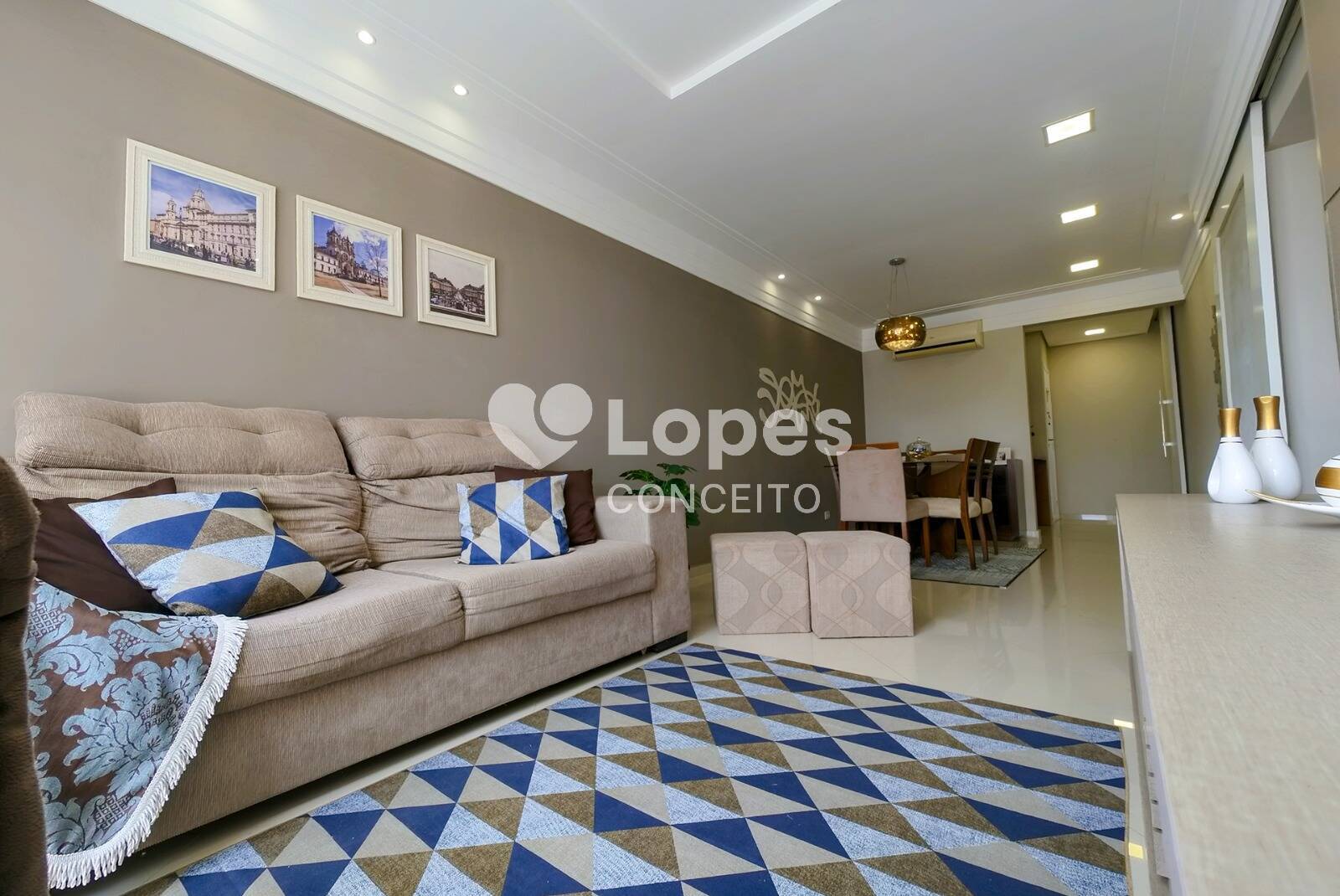 Apartamento à venda com 2 quartos, 100m² - Foto 2