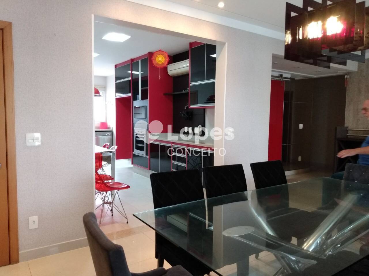 Apartamento à venda com 3 quartos, 166m² - Foto 3