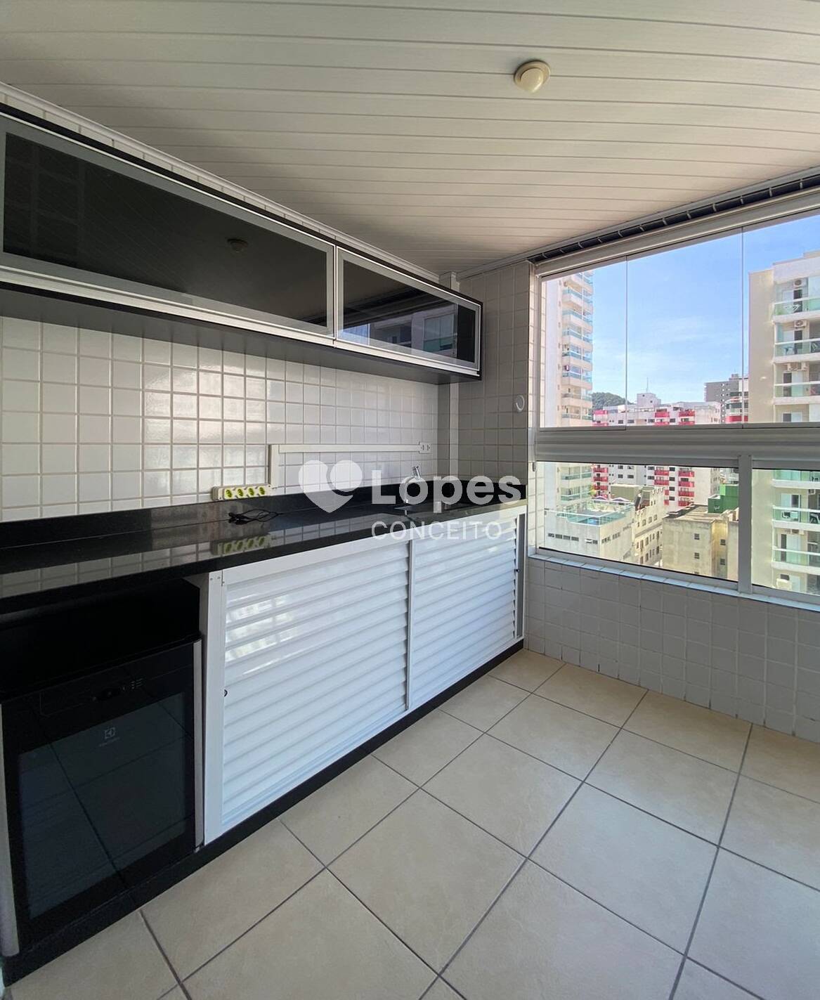 Apartamento à venda com 2 quartos, 87m² - Foto 4