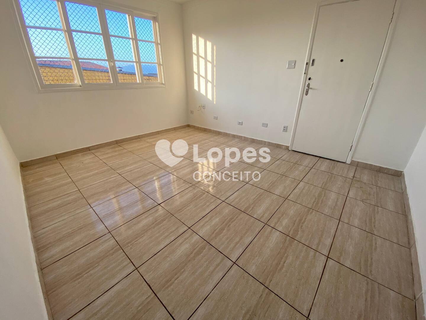 Apartamento à venda com 3 quartos, 108m² - Foto 1