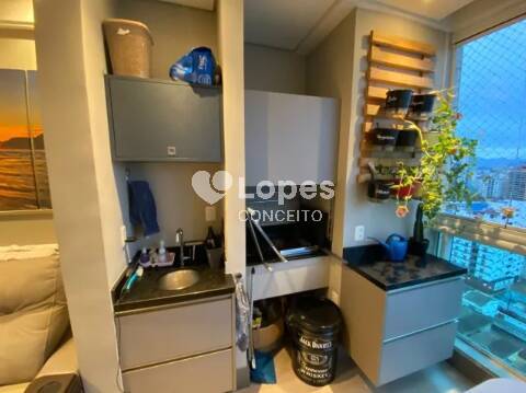 Apartamento à venda com 2 quartos, 80m² - Foto 4