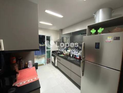 Apartamento à venda com 2 quartos, 80m² - Foto 8