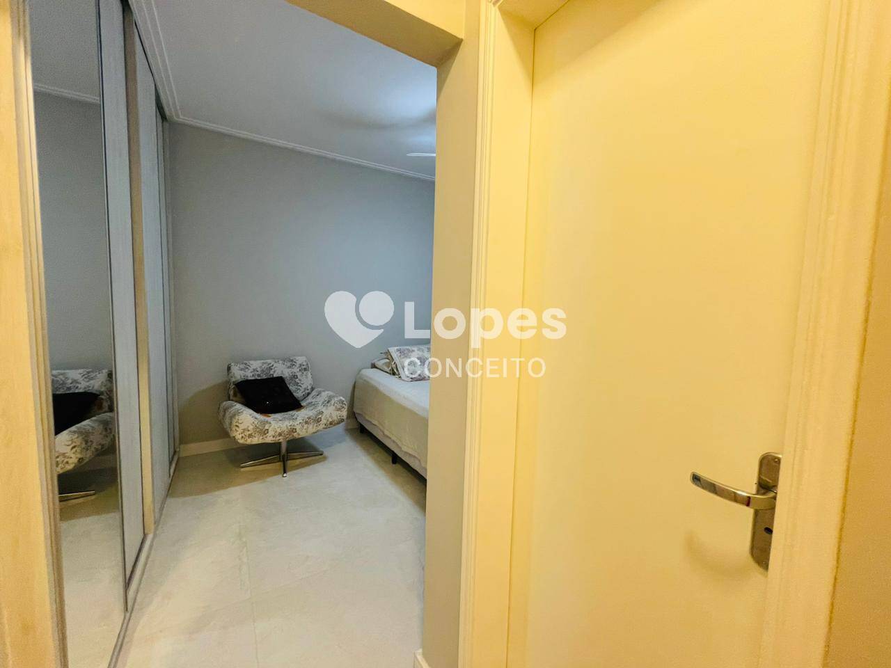 Apartamento à venda com 3 quartos, 127m² - Foto 23