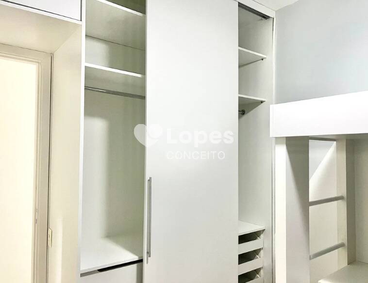 Apartamento à venda com 2 quartos, 77m² - Foto 17