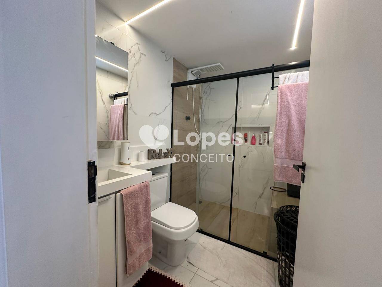 Apartamento à venda com 2 quartos, 67m² - Foto 9