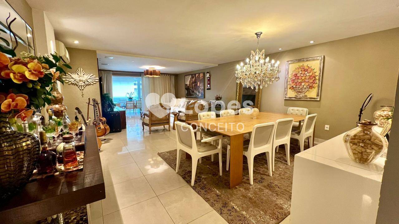 Apartamento à venda com 3 quartos, 222m² - Foto 9