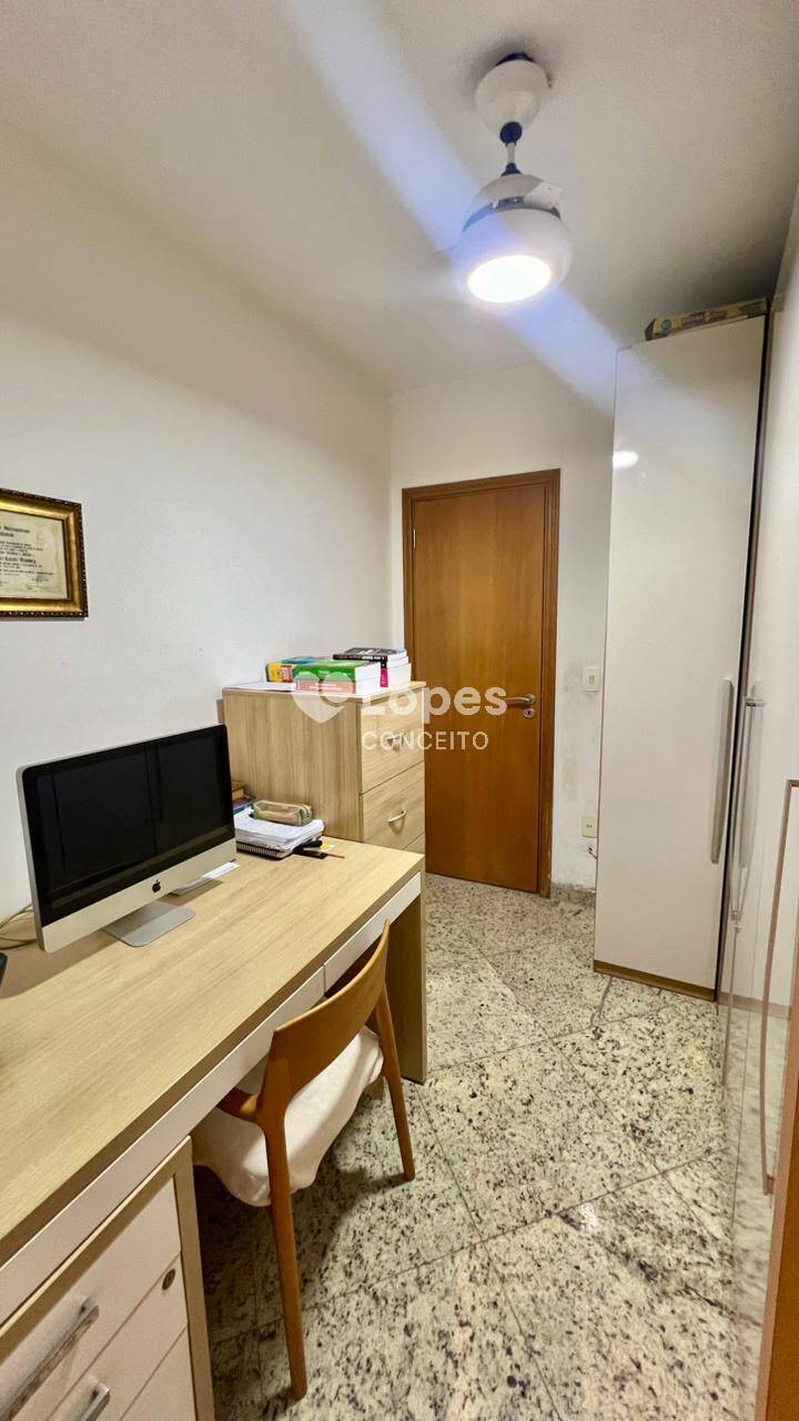 Apartamento à venda com 3 quartos, 222m² - Foto 26