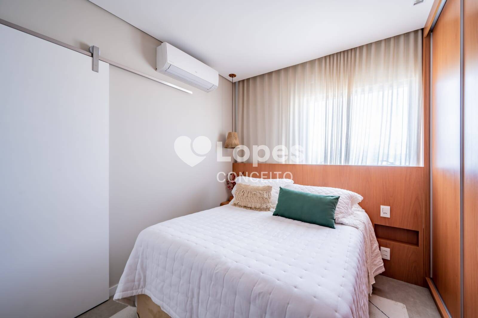 Apartamento à venda com 2 quartos, 74m² - Foto 29