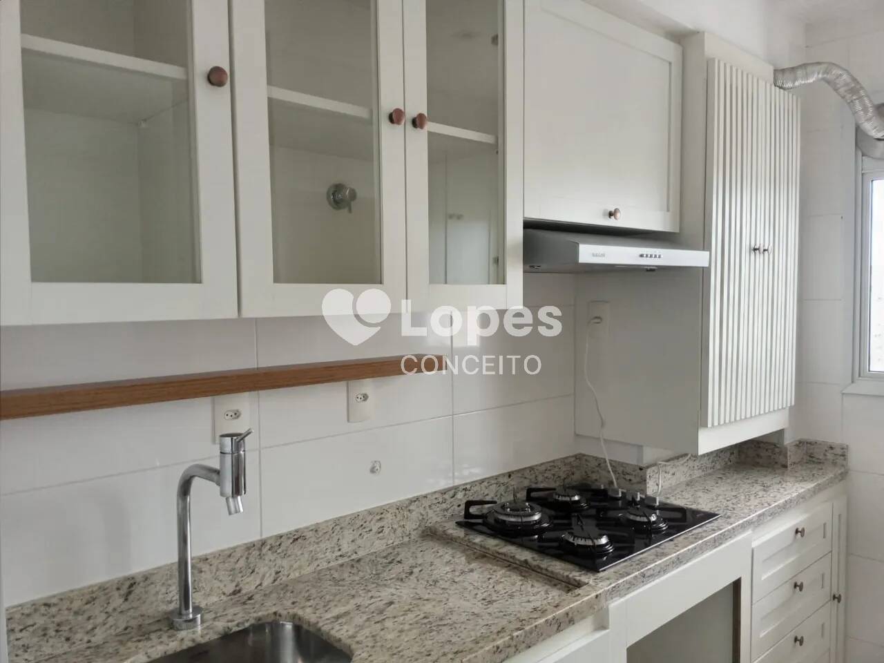 Apartamento à venda com 1 quarto, 55m² - Foto 2