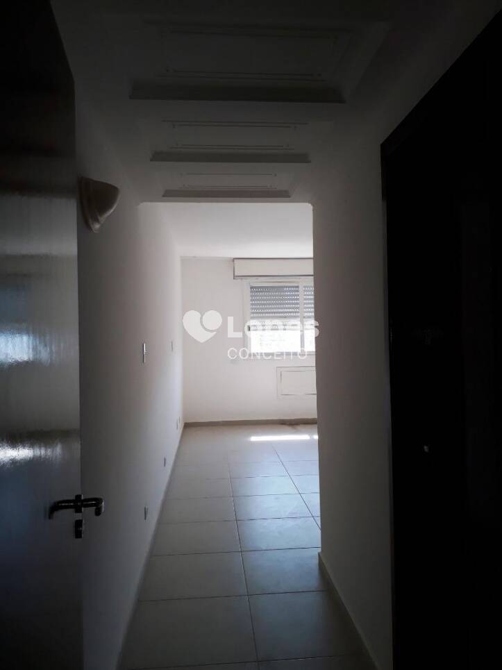 Apartamento à venda com 3 quartos, 170m² - Foto 12