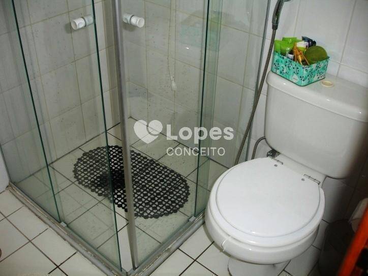 Apartamento à venda com 2 quartos, 62m² - Foto 21