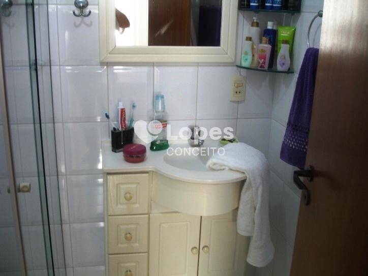 Apartamento à venda com 2 quartos, 62m² - Foto 24