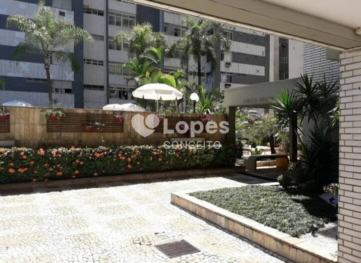 Apartamento à venda com 3 quartos, 264m² - Foto 7