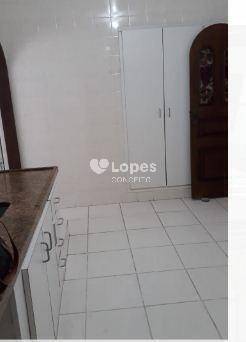 Apartamento à venda com 3 quartos, 264m² - Foto 10